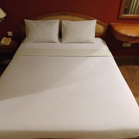 Hotel Bulevar Tanjung Duren Jakarta Kültér fotó