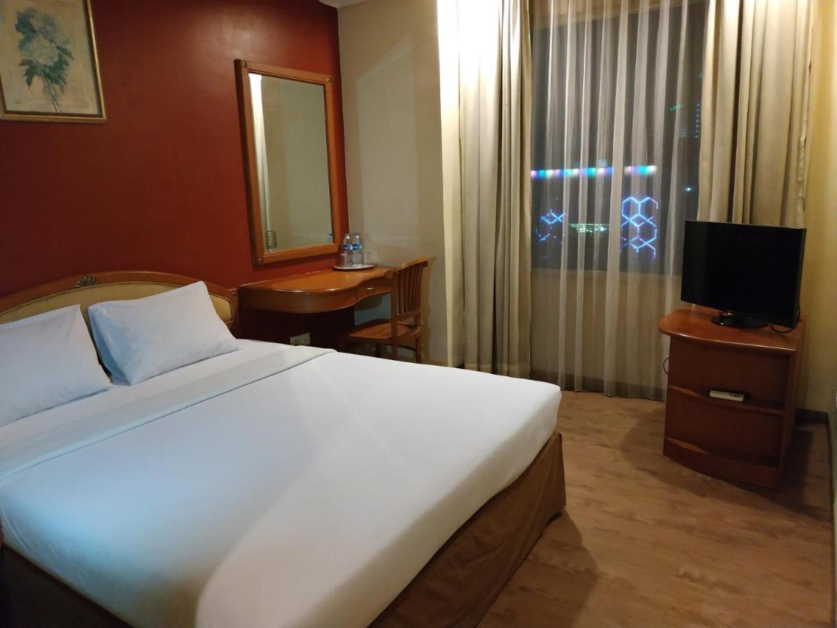 Hotel Bulevar Tanjung Duren Jakarta Kültér fotó