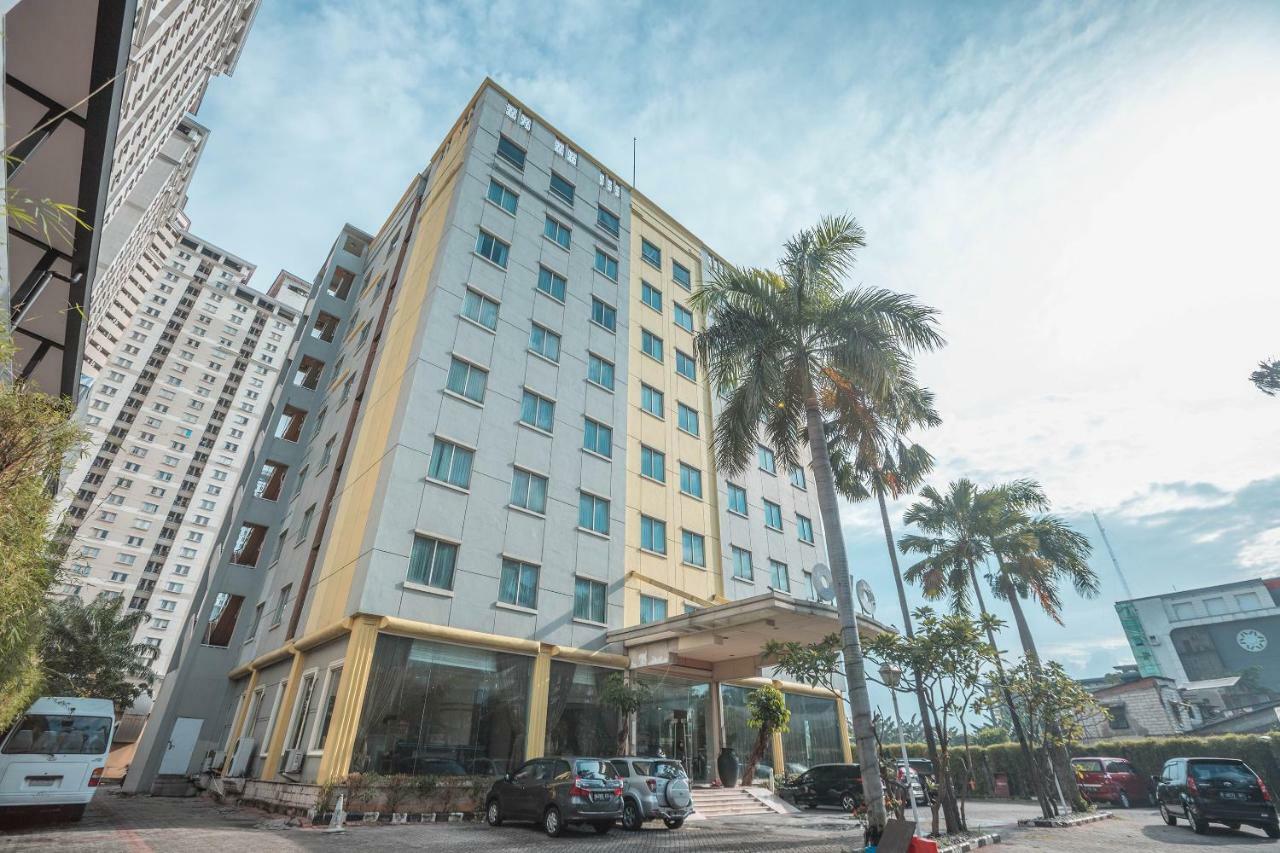 Hotel Bulevar Tanjung Duren Jakarta Kültér fotó