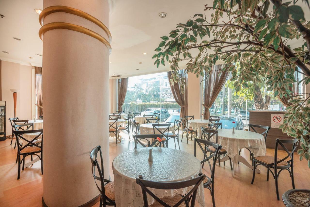 Hotel Bulevar Tanjung Duren Jakarta Kültér fotó