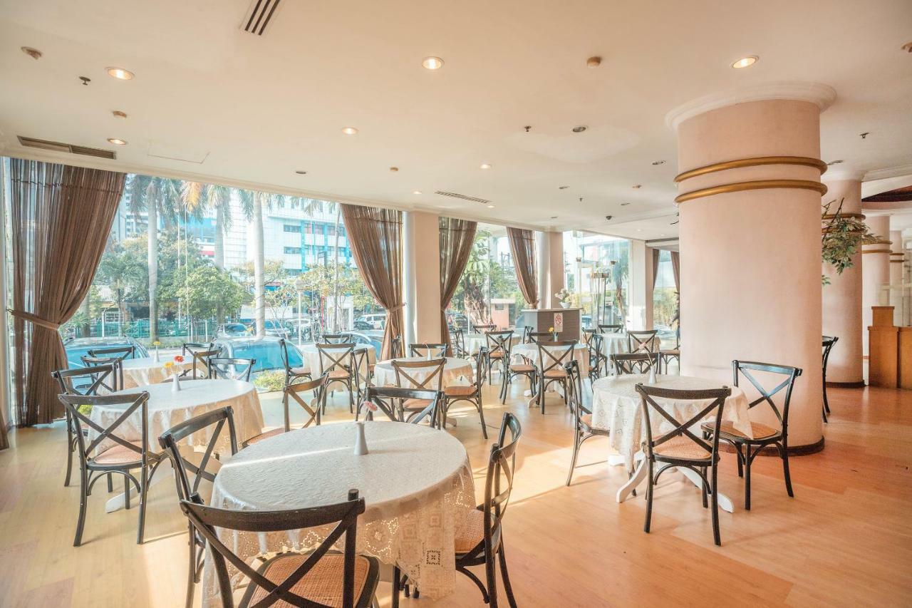 Hotel Bulevar Tanjung Duren Jakarta Kültér fotó