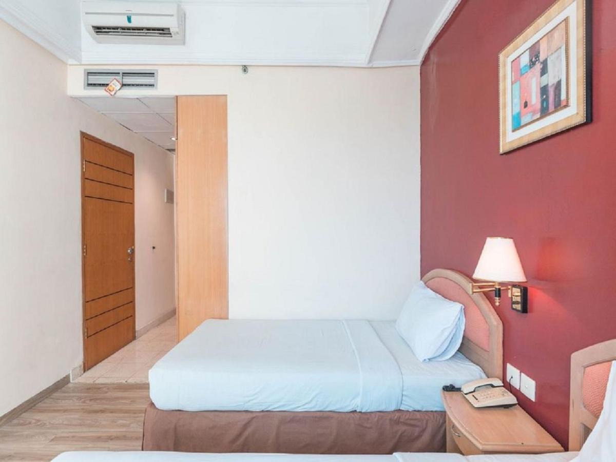 Hotel Bulevar Tanjung Duren Jakarta Kültér fotó